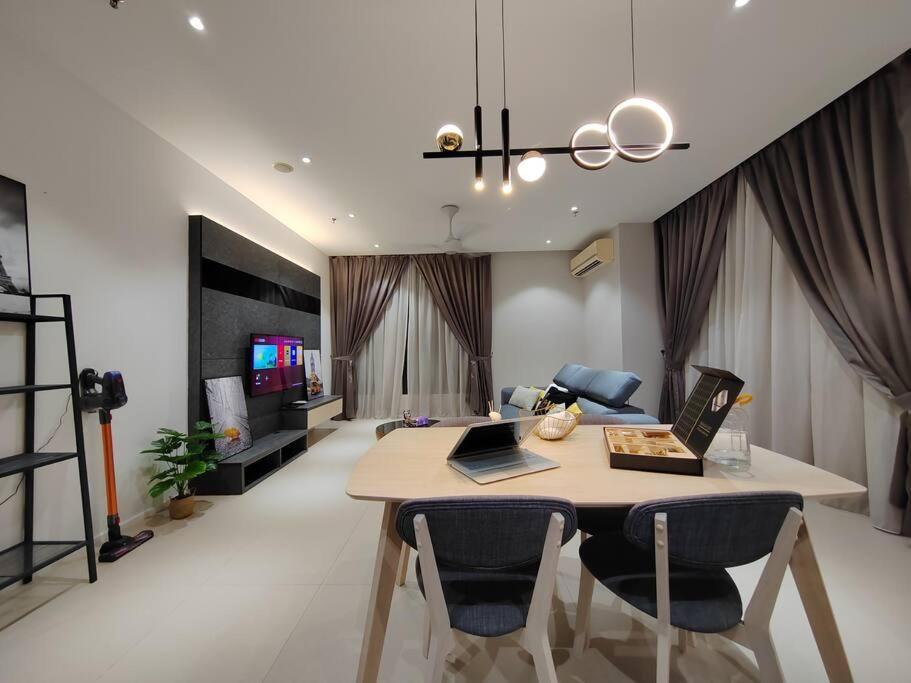 Mont Kiara Private Garden 1 Bedroom #1-3pax #mont Kiara Kl *